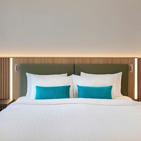 ホテル Courtyard By Marriott Biel Bienne エクステリア 写真