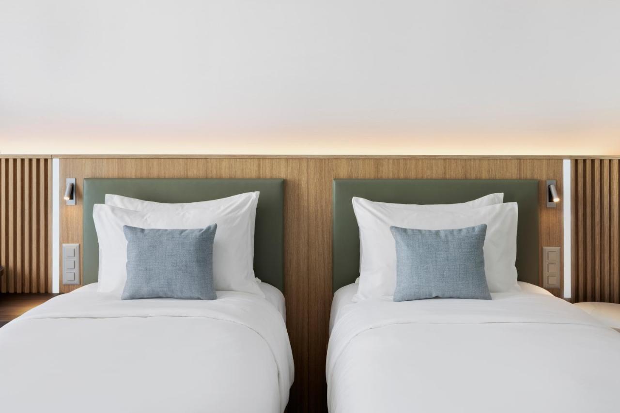 ホテル Courtyard By Marriott Biel Bienne エクステリア 写真