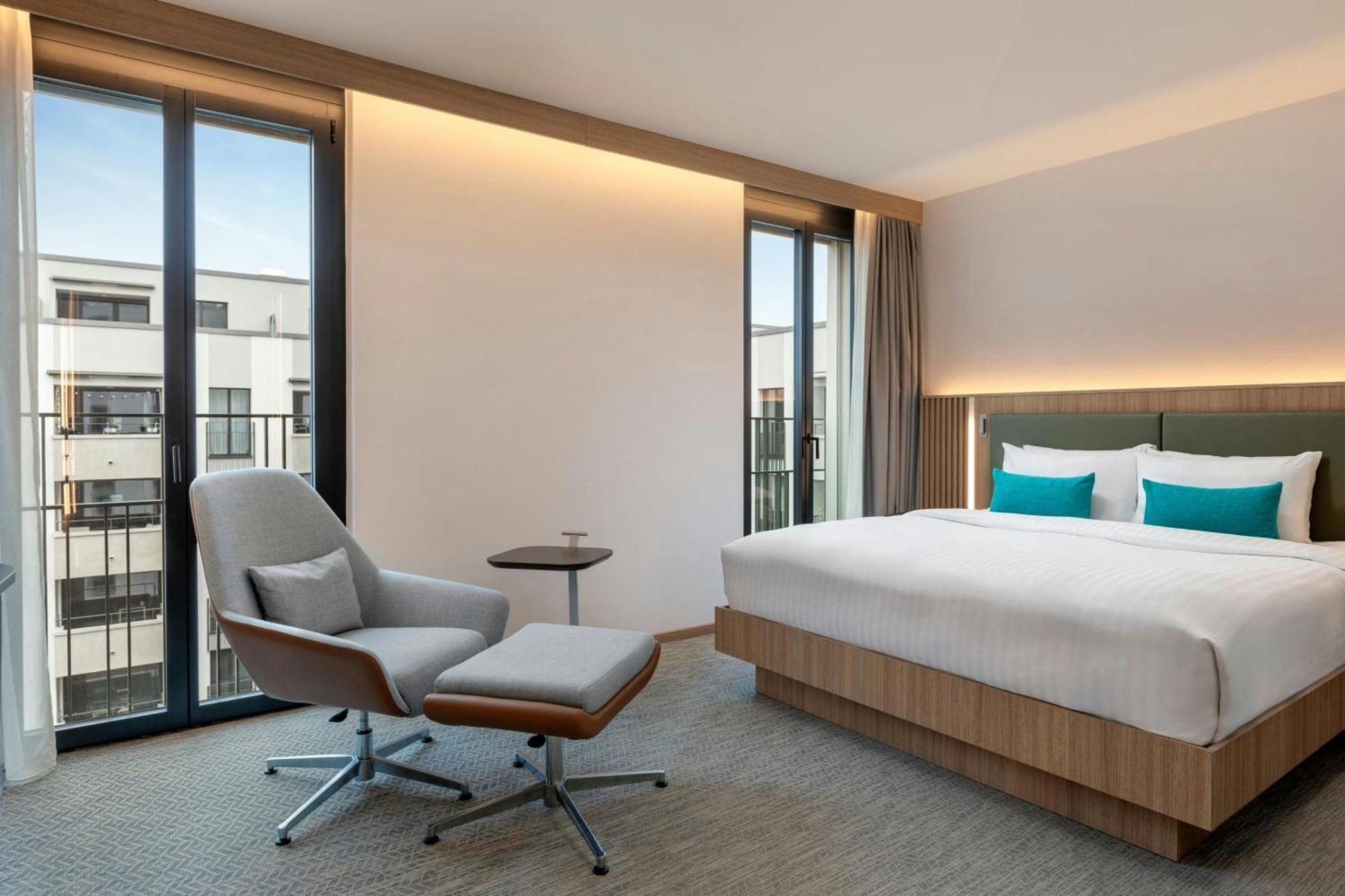 ホテル Courtyard By Marriott Biel Bienne エクステリア 写真